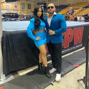 Forever 21 skirt set in teal size small